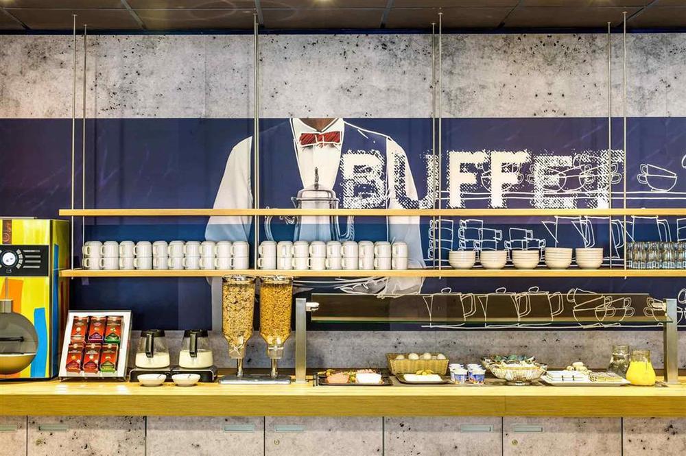 Ibis Styles Les Sables Olonne酒店 餐厅 照片