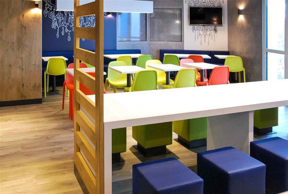 Ibis Styles Les Sables Olonne酒店 餐厅 照片
